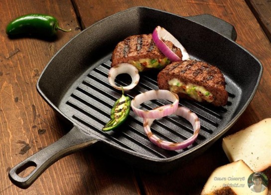 Мясо на сковороде-гриль