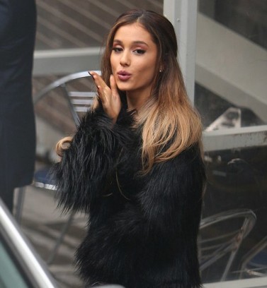 питание Арианы Гранде