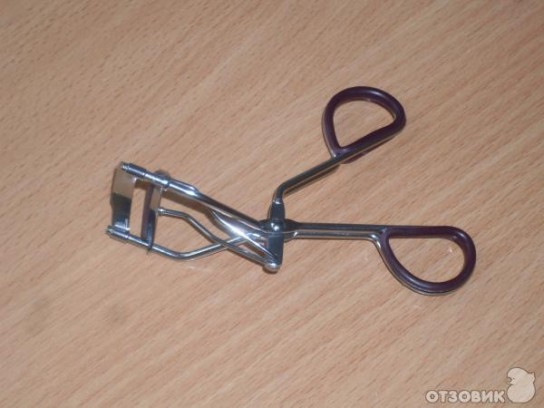 Особенности правильного выбора щипцов для волос