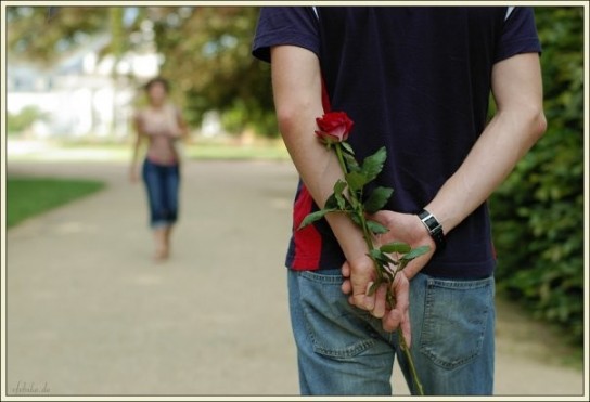 Как сделать девушку счастливой?