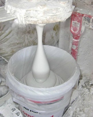 Как правильно зашпаклевать стены