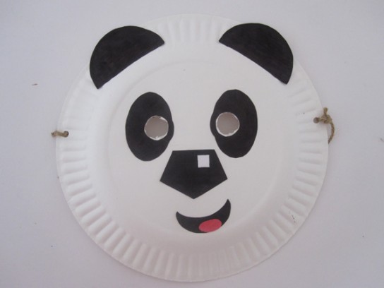 Маскарадная маска мишки Панда, выполненная из бумажной тарелки Маска Панды из бумажной тарелки