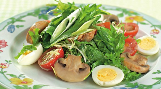 Салат с грибами