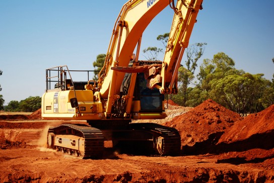 Как правильно работать на экскаваторе