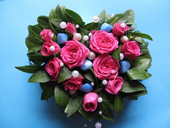 Валентинки из живых цветом