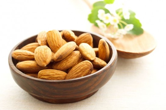 Миндаль: уникальный состав и полезные качества