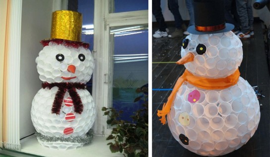 Cнеговик из пластиковых стаканчиков