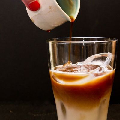 Приготовление айс-кофе