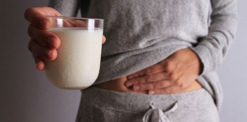 Боль в животе от молочных продуктов