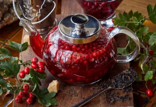 Ягодный брусничный чай