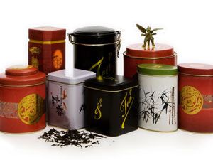 Чай в жестяных банках