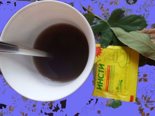 Чай Инсти в чашке