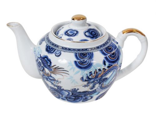 Фаянсовый чайник