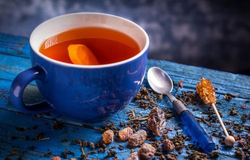 Черный чай с лимоном