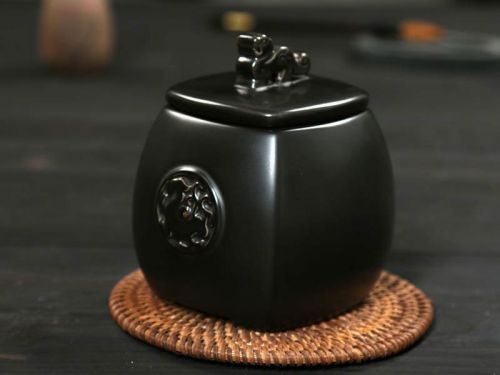 Чайница из глины