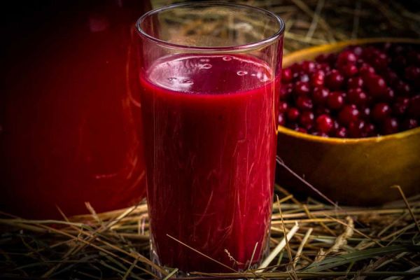 Клюква и напиток