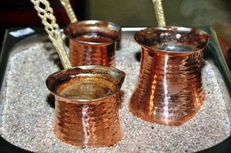 Приготовление кофе на песке