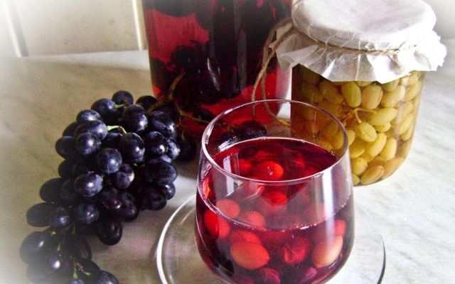 Компот из винограда