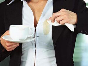 Пятно от кофе на блузке