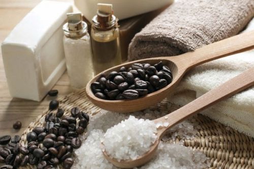 Кофейные зерна и морская соль