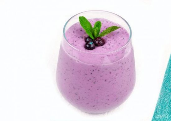 Черничный смузи