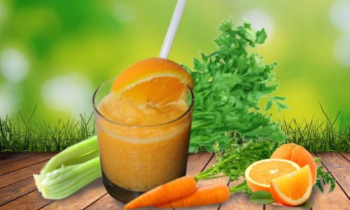 Смузи с морковью, сельдереем, апельсином