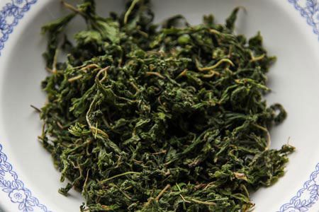 Ферментированный лист земляники