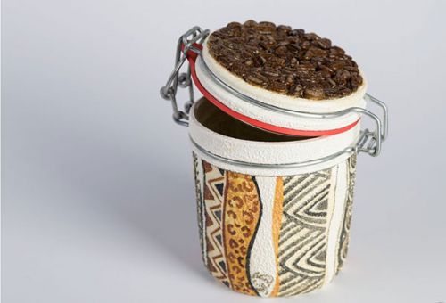 Керамическая емкость с крышкой