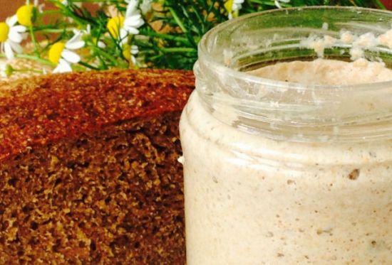 Закваска и ржаной хлеб